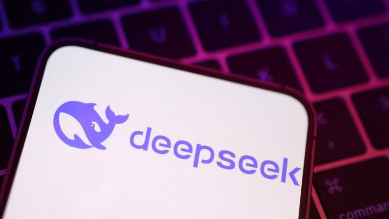 DeepSeek trở thành Ứng Dụng AI Phát Triển Nhanh Nhất