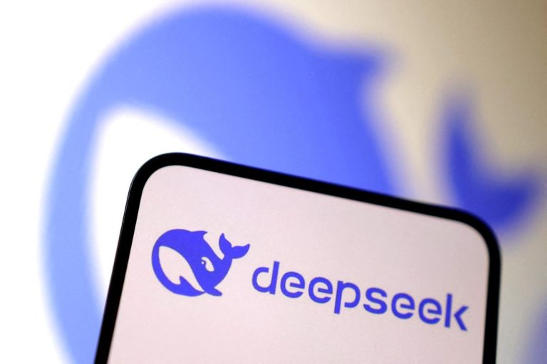 Cơn Lốc Kiếm Tiền Từ DeepSeek: Kinh Doanh Bùng Nổ Với AI